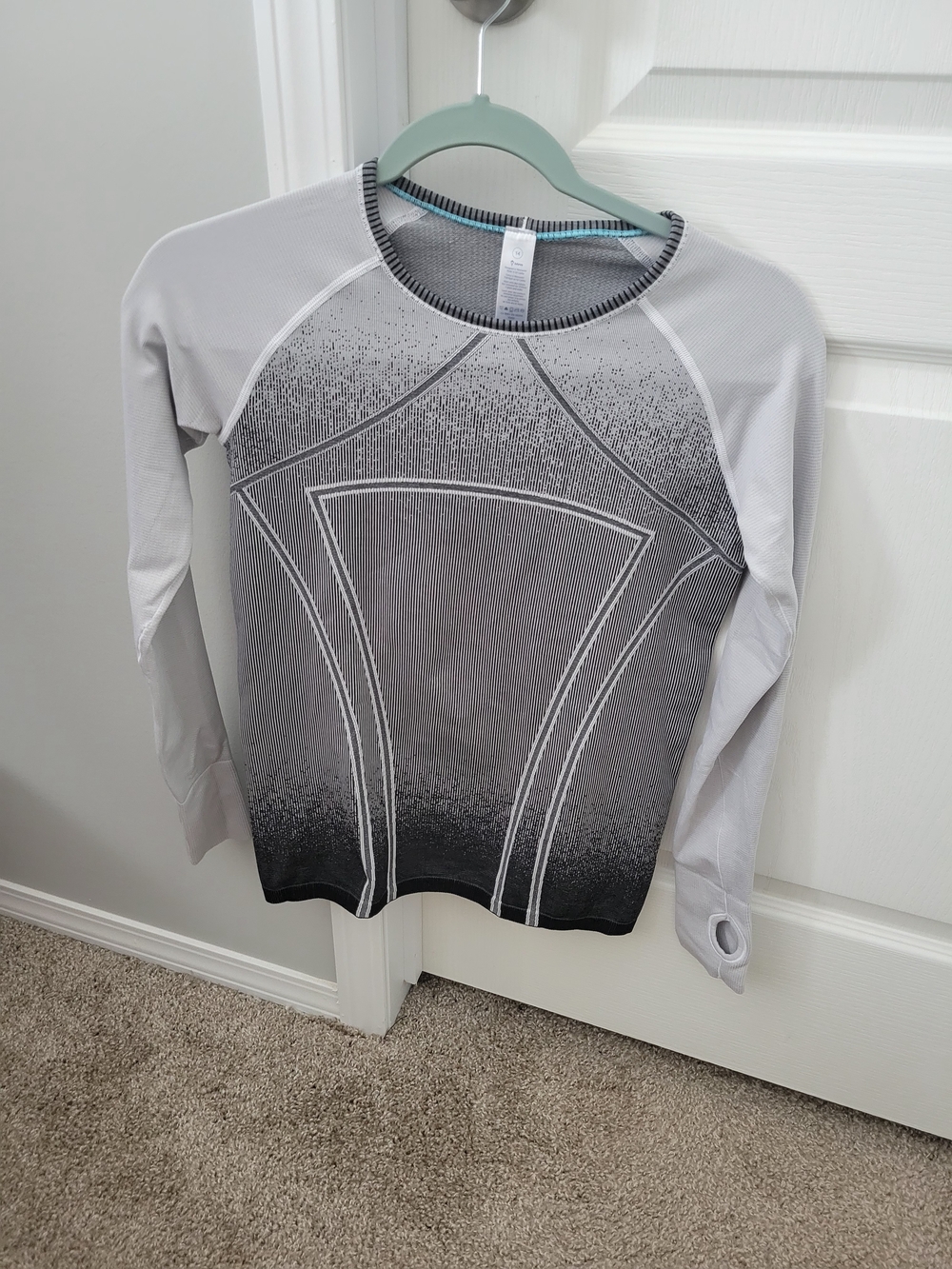 Ivivva Girl's Gray Ombre Athletic Long-Sleeve Tee